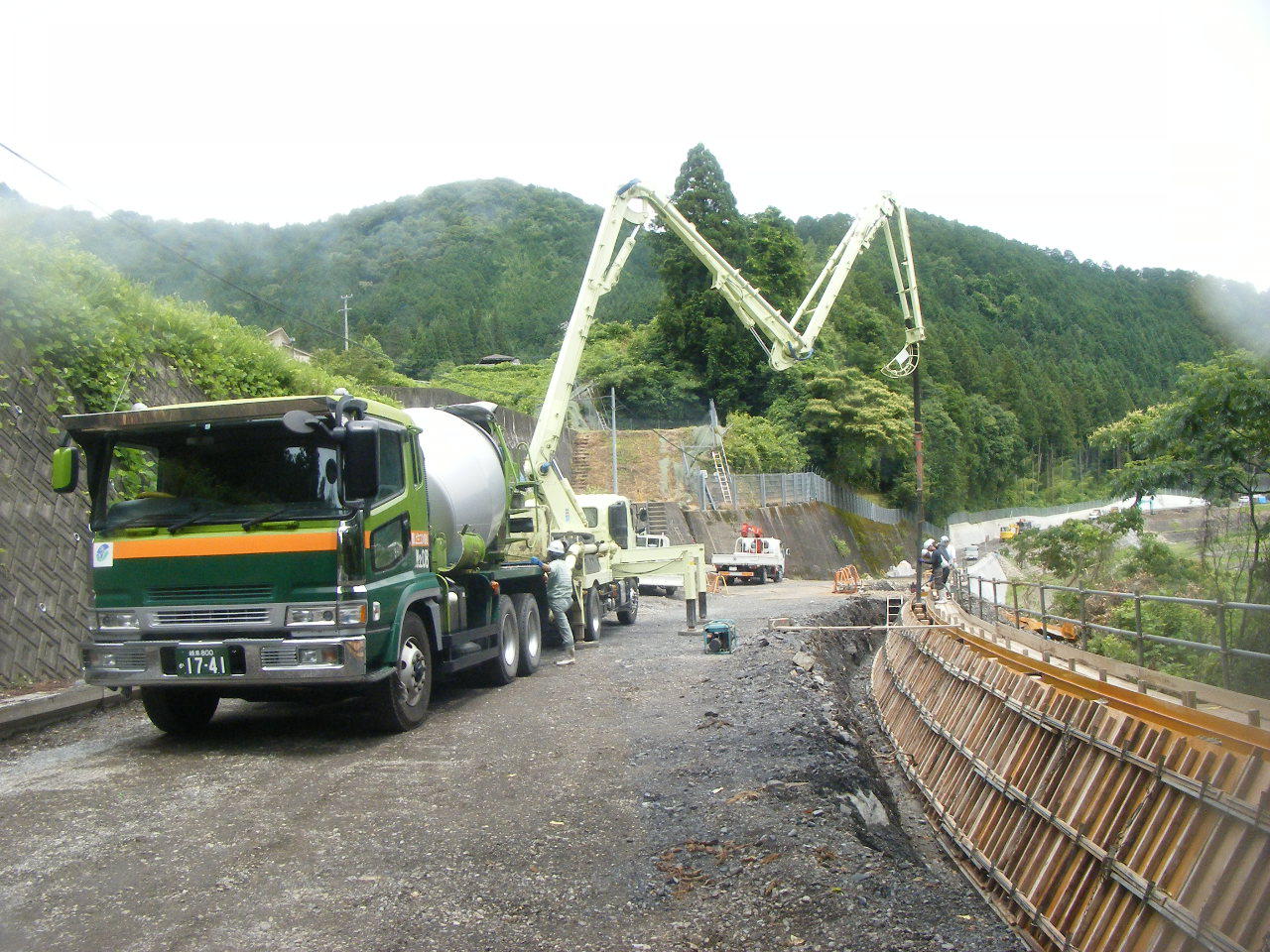 水口建設、くじ本