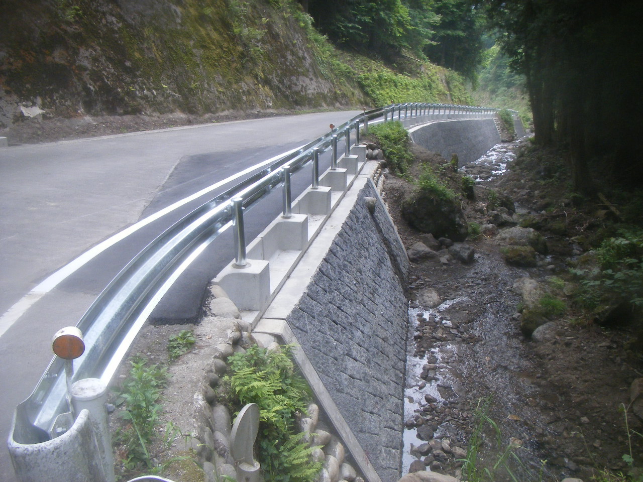水口建設、中美濃林道棚村