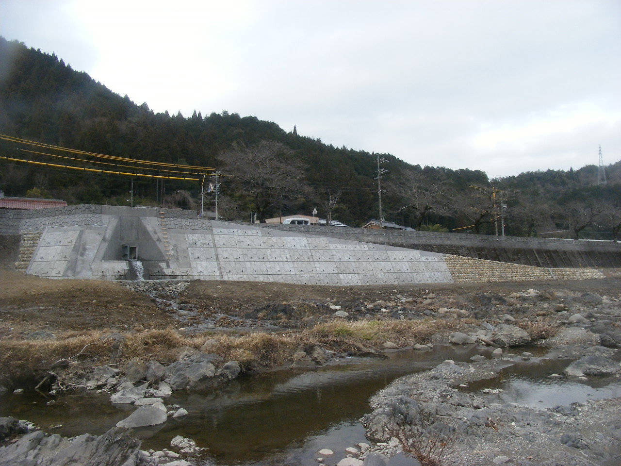 水口建設、棚村