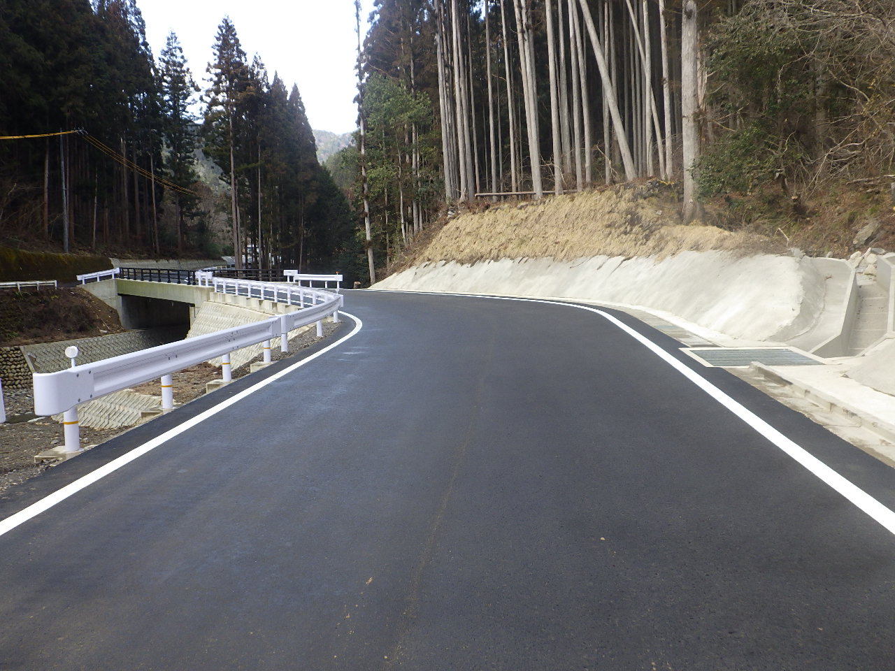 水口建設、釜ケ滝橋梁